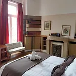 Bed & Breakfast La Maison Bleue De