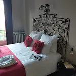 La Maison Bleue De