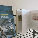 Bed & Breakfast La Maison Bleue De Roubaix