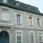 La Maison Bleue De