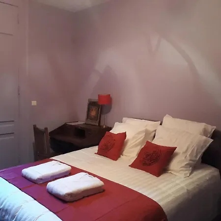 Bed & Breakfast La Maison Bleue De Roubaix