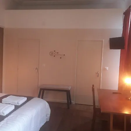 La Maison Bleue De Bed & Breakfast Roubaix