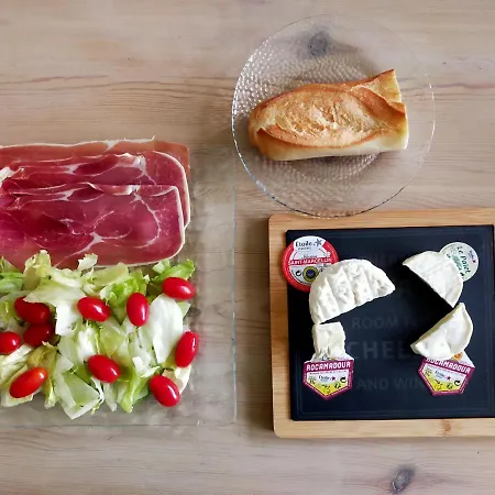 La Maison Bleue De Frühstückspension 3*