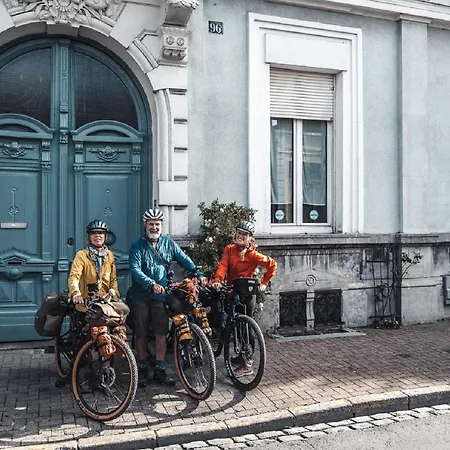 La Maison Bleue De 3*