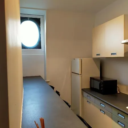 La Maison Bleue De Bed & Breakfast Roubaix