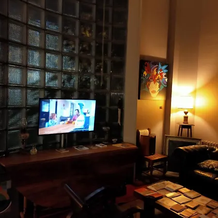 La Maison Bleue De