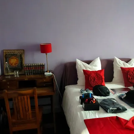 La Maison Bleue De Frühstückspension 3*