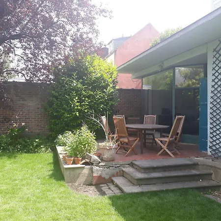 La Maison Bleue De Frühstückspension Roubaix