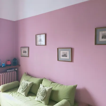 La Maison Bleue De Bed & Breakfast
