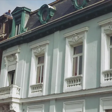 La Maison Bleue De Frühstückspension 3*