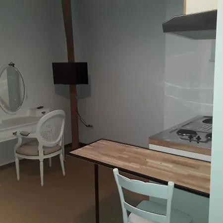 La Maison Bleue De 3*