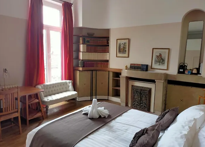 Couette-café La Maison Bleue De